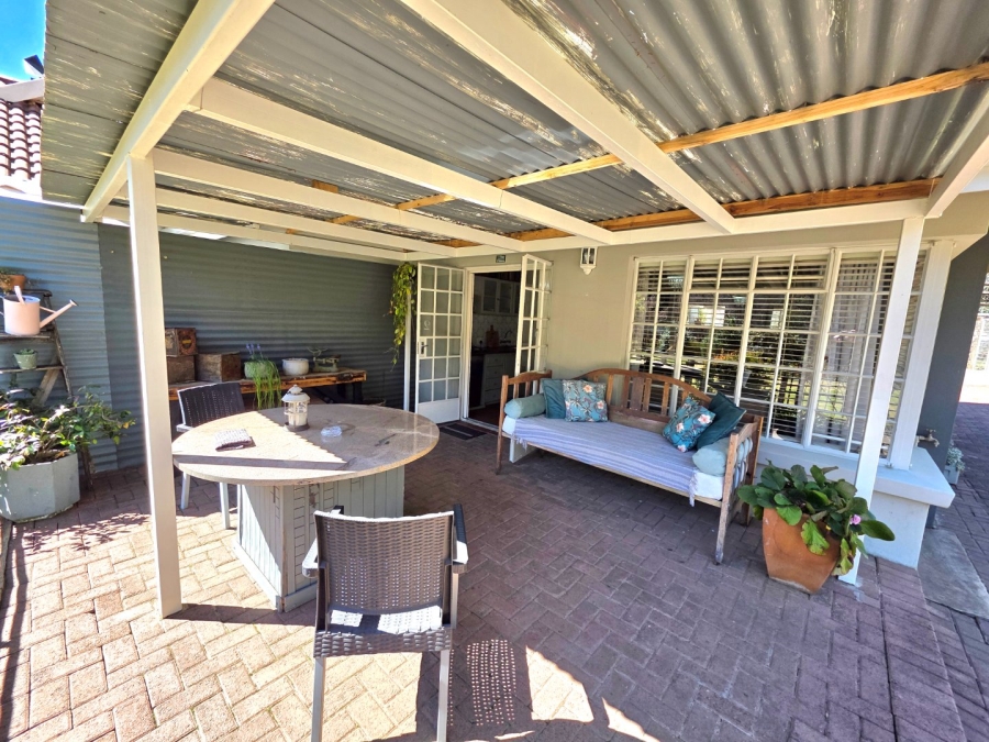 5 Bedroom Property for Sale in Clarens Free State
